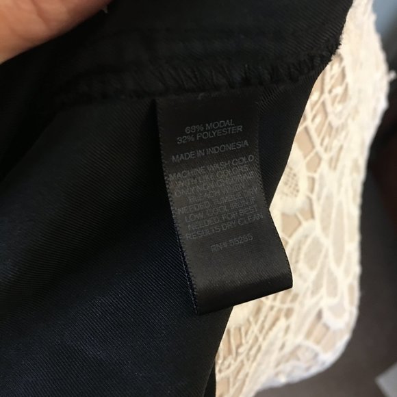 Express Button Down Blouse - Picture 6 of 9